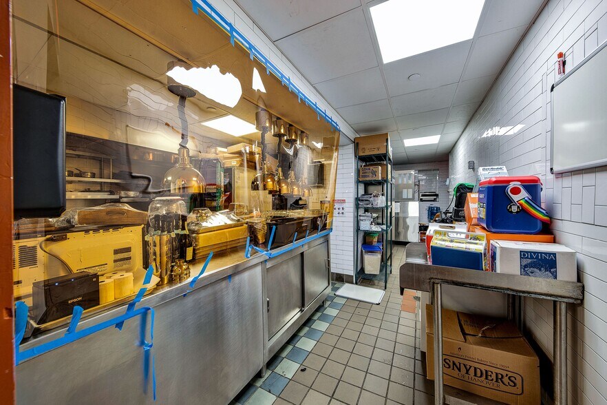 More Photos Of 305-311 W 57th St, New York Apartments For Lease