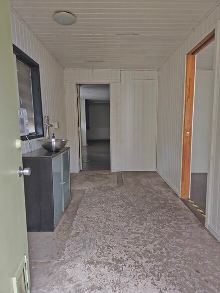 More Photos Of 3127 Santa Monica Blvd, Santa Monica Freestanding For Lease