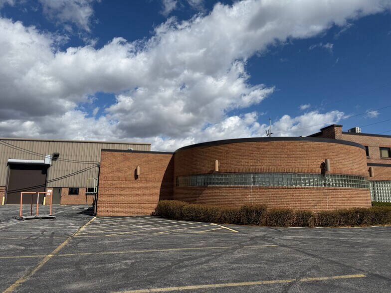 Primary Photo Of 900 Lima Ave, Findlay Warehouse For Sale