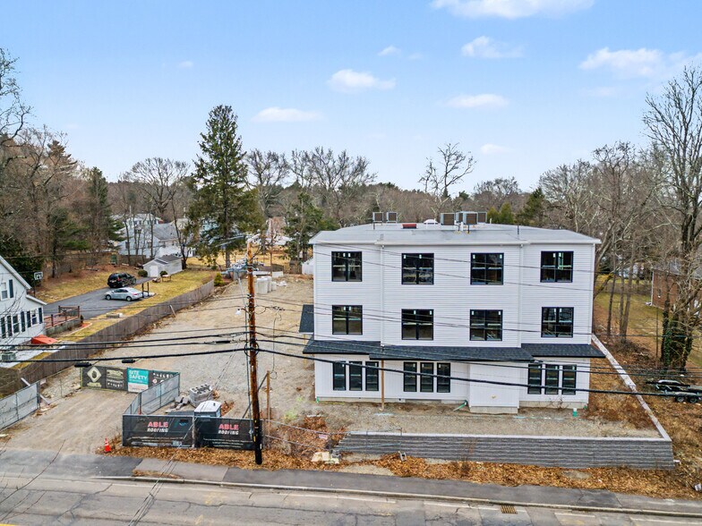 More Photos Of 173 High Plain St, Walpole Office For Sale