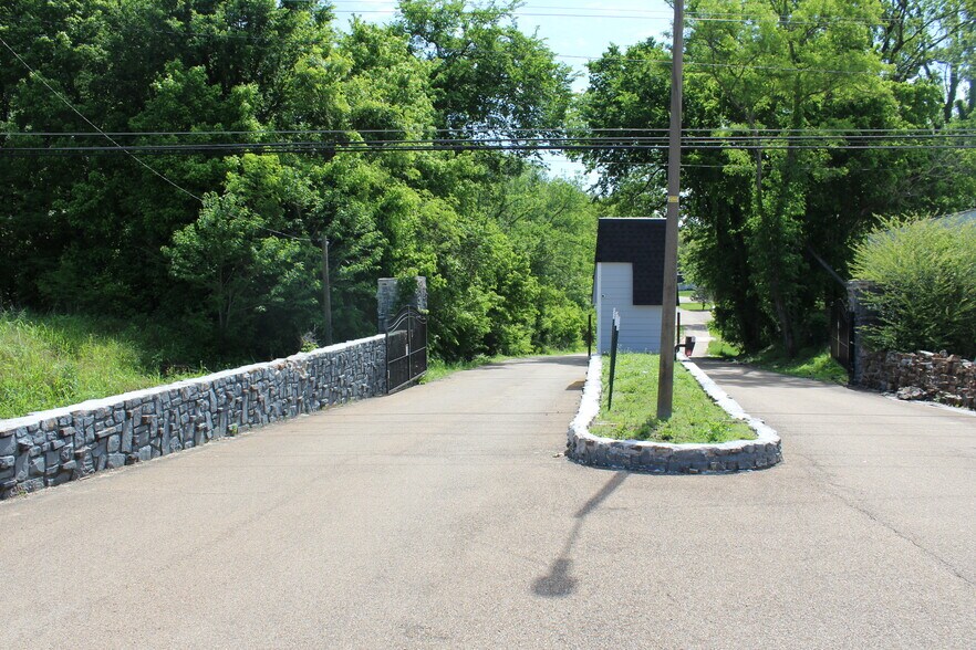 More Photos Of 780 Highway 61 N, Vicksburg Apartments For Sale