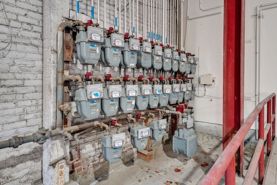 More Photos Of 1716-1732 University Ave, Berkeley Apartments For Lease