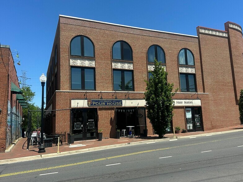 More Photos Of 754 Elden St, Herndon Office For Sale