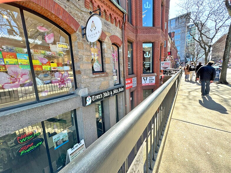 More Photos Of 338 Newbury St, Boston Office For Lease