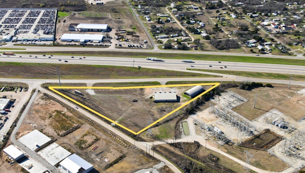 More Photos Of 14656 N Interstate Highway 35, Elm Mott Industrial For Sale