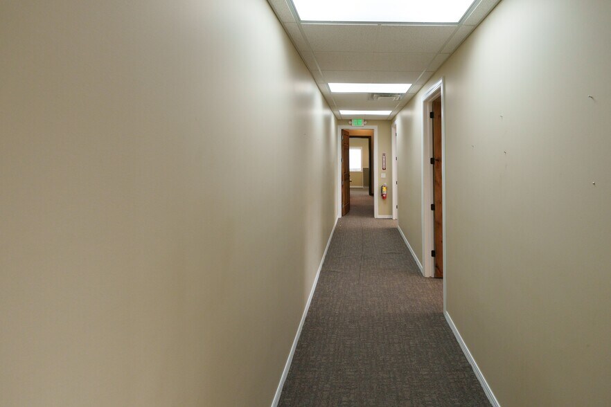 More Photos Of 2441 S 1560 W, Woods Cross Manufacturing For Lease