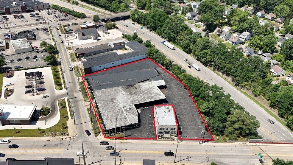 More Photos Of 2740-2754 2nd St, Cuyahoga Falls Warehouse For Sale