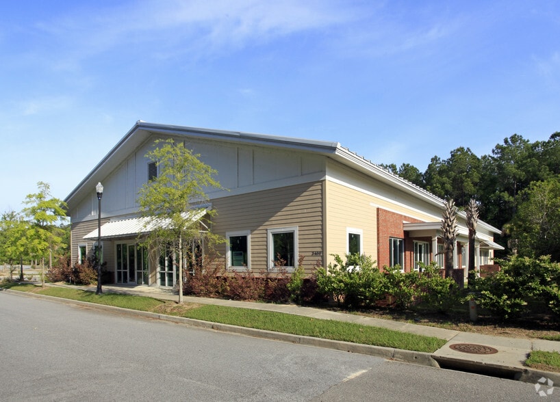 Primary Photo Of 3400 Turgot Ln, Mount Pleasant Health Club For Lease
