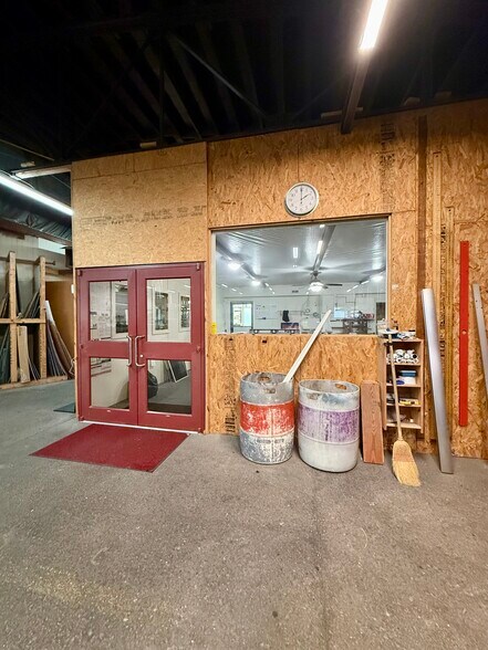 More Photos Of 403 Washington St, Williamston Office For Sale