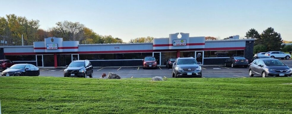 More Photos Of 1775 Buffalo Rd, Gates Light Distribution For Lease