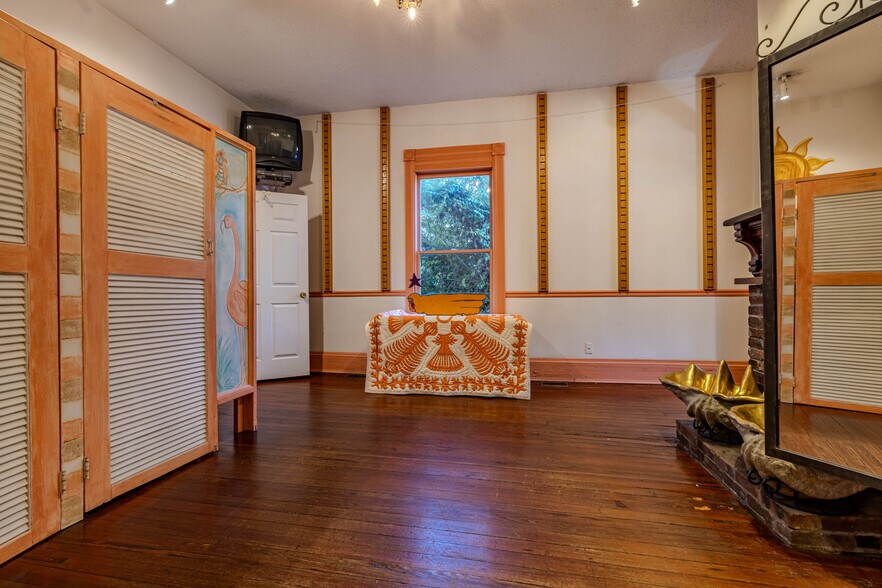 More Photos Of 203 E 8th St SW, Rome Apartments For Sale