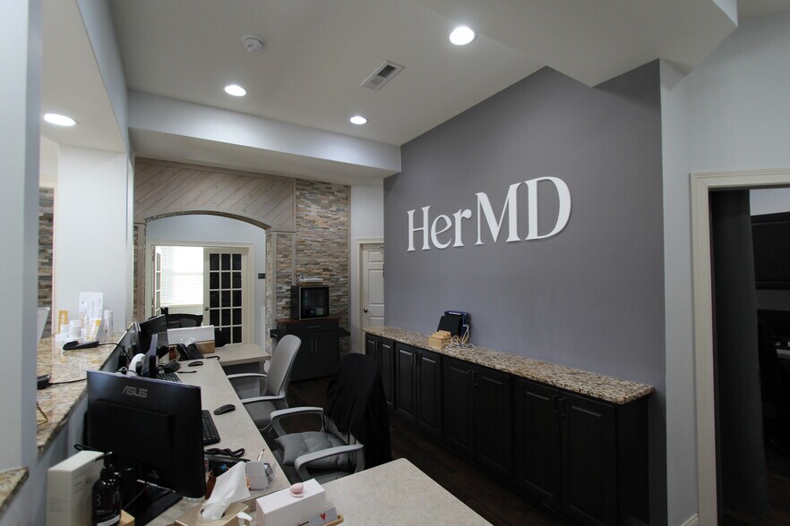 More Photos Of 8350 E Kemper Rd, Cincinnati Medical For Sale