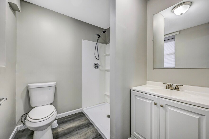 More Photos Of 1513-1515 Vine St, Scranton Apartments For Sale