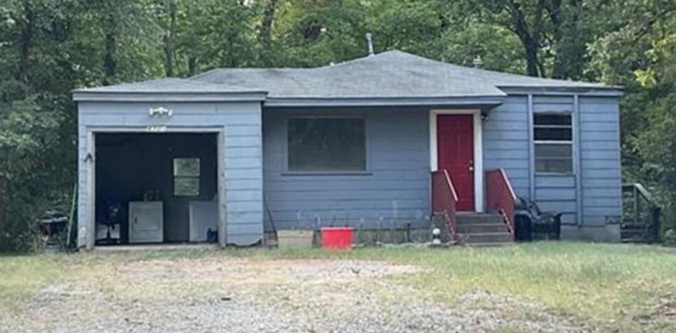 More Photos Of 900 Fairgrounds Rd, Stillwater Apartments For Sale