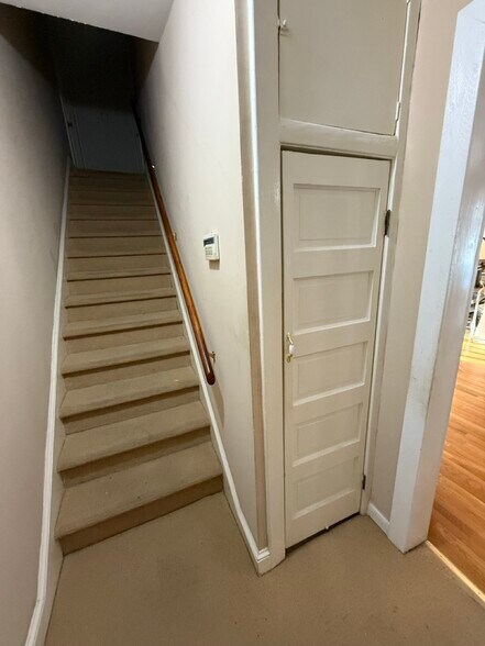 More Photos Of 2113 Wrightsville Ave, Wilmington Flex For Sale