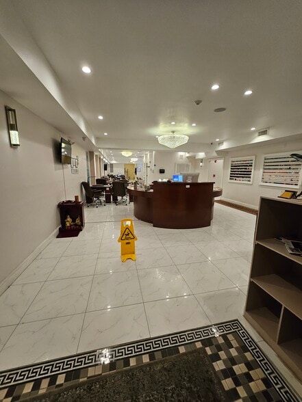 More Photos Of 200 Closter Dock Rd, Closter Storefront Retail Office For Lease