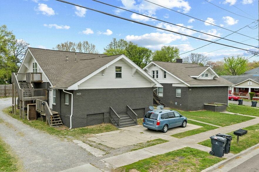 More Photos Of 1923-1925 McCalla Ave, Knoxville Apartments For Sale