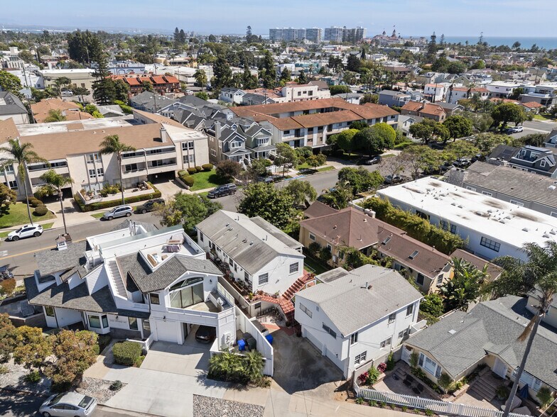 More Photos Of 812-820 E Ave, Coronado Apartments For Sale