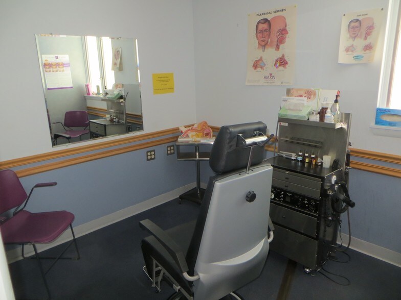 More Photos Of 222 Schanck Rd, Freehold Medical For Lease