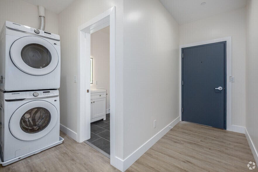 More Photos Of 3000 T St, Sacramento Apartments For Sale