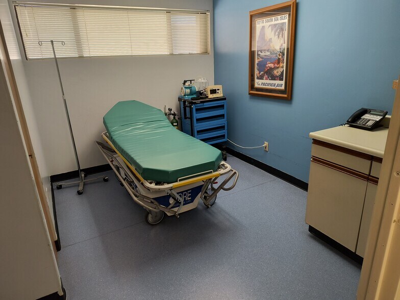 More Photos Of 239 Wakea Ave, Kahului Medical For Sale