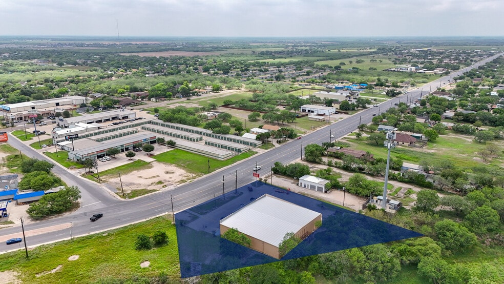 More Photos Of 110 S Rangerville Rd, Harlingen General Retail For Sale