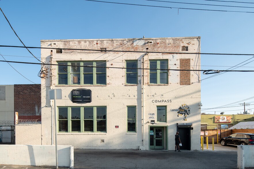 More Photos Of 5715-5717 N Figueroa St, Los Angeles Storefront For Lease
