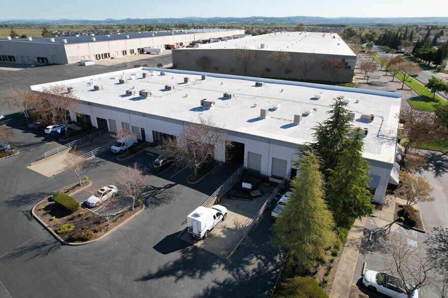 Primary Photo Of 3144 Venture Dr, Lincoln Warehouse For Lease