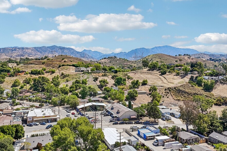 More Photos Of 11100 Sheldon St, Sun Valley Office Residential For Sale