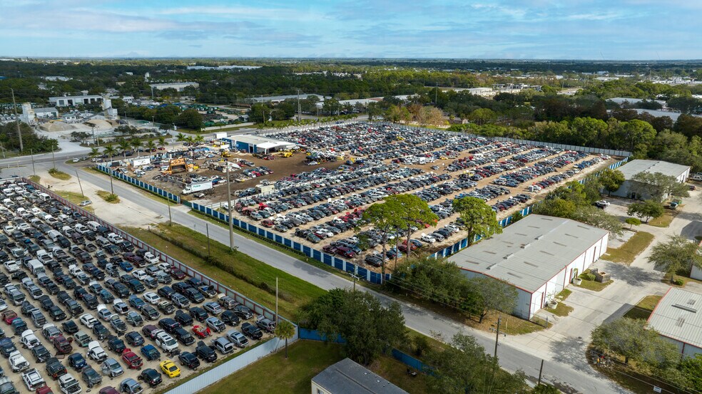 More Photos Of 2000 63rd Ave E, Bradenton Land For Lease