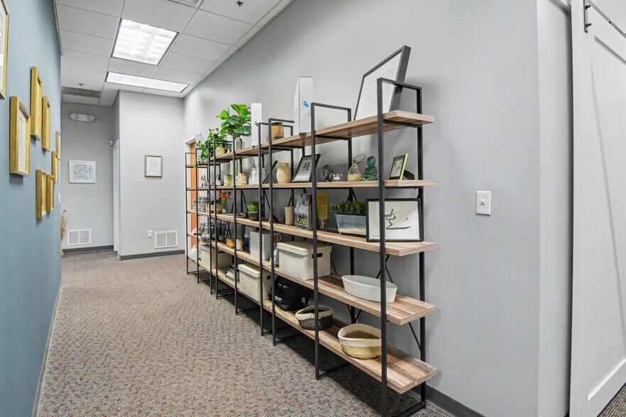 More Photos Of 1600 Horizon Dr, Chalfont Office For Sale