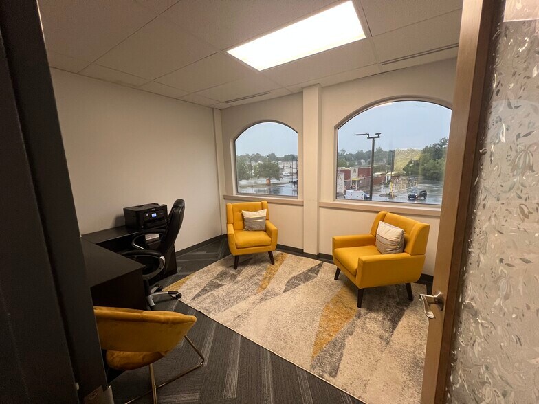 More Photos Of 4420 NE Chouteau Tfwy, Kansas City Medical For Lease