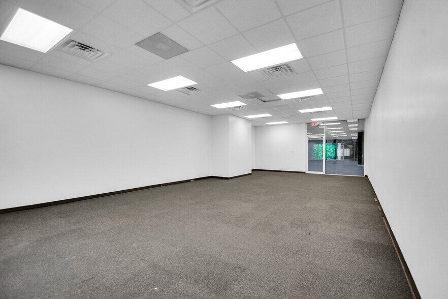 More Photos Of 3390 Kori Rd, Jacksonville Medical For Sale