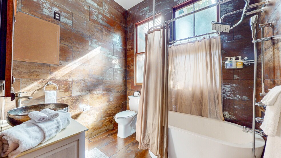 More Photos Of 63 Orange St, Saint Augustine Hospitality For Sale