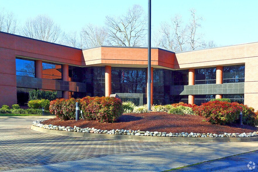 Primary Photo Of 825 Diligence Dr, Newport News Office For Lease