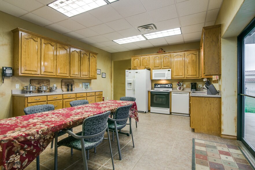 More Photos Of 4132 Interstate 30 W, Caddo Mills Coworking Space