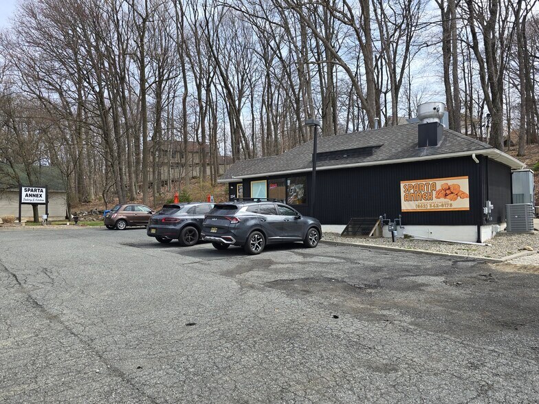 Primary Photo Of 224 Sparta Ave, Sparta Restaurant For Sale