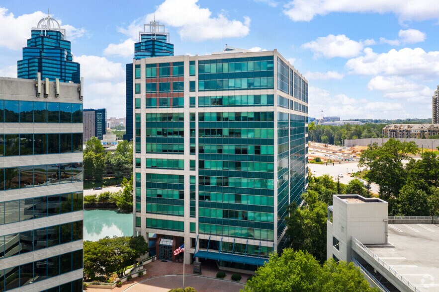 More Photos Of 990 Hammond Dr NE, Atlanta Unknown For Lease