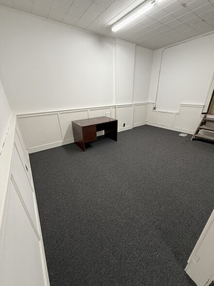 More Photos Of 541 Main St, New Rochelle Office For Lease