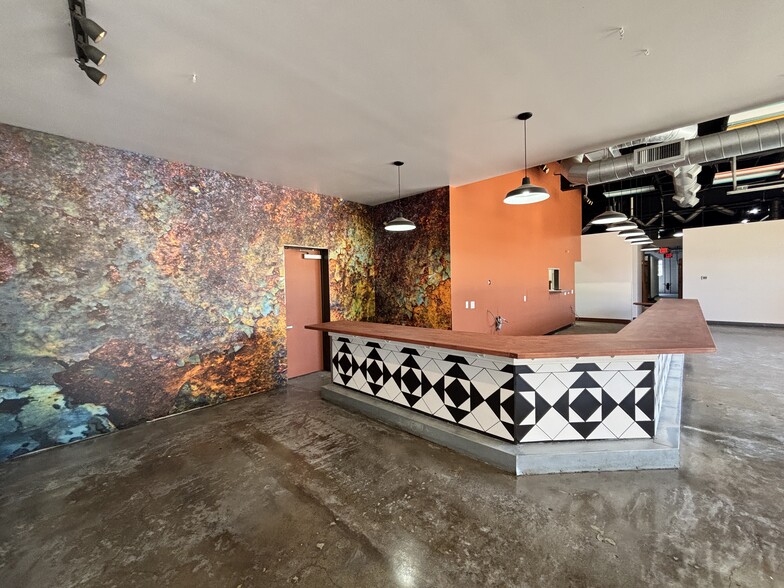 More Photos Of 576 Patterson St NW, Salem Warehouse For Lease