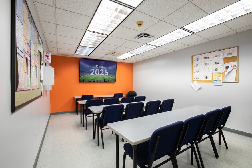 More Photos Of 4317 35th St, Orlando Warehouse For Sale