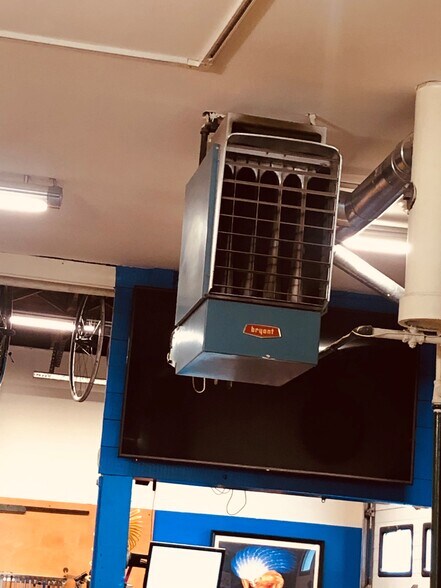 More Photos Of 7 E Main St, Mount Kisco Office For Sale