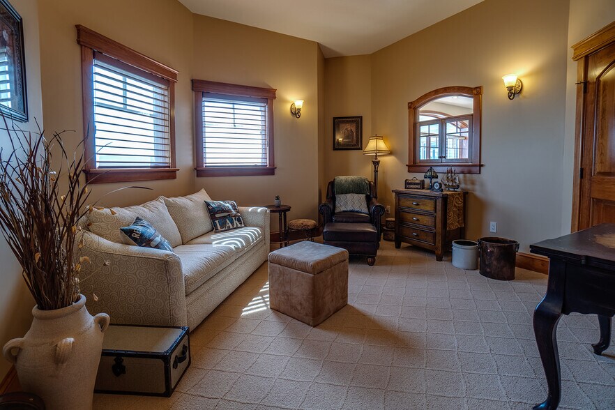 More Photos Of 3450 Esperanza Rd, Keuka Park Specialty For Sale