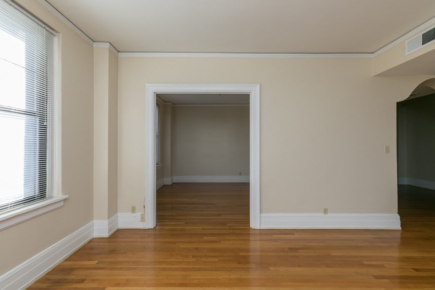 More Photos Of 870 Vine St, Chattanooga Apartments For Lease