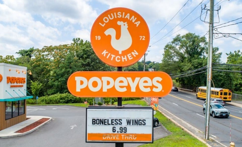 More Photos Of 1060 Huntingdon Ave, Waterbury Fast Food For Sale