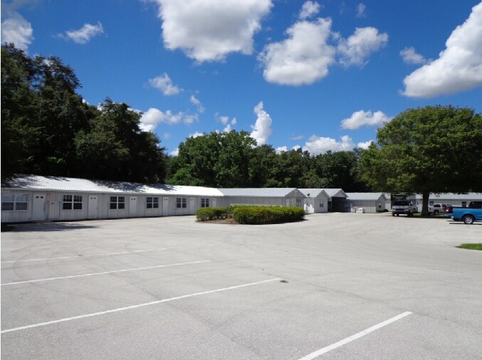 Primary Photo Of 1401 SW Martin Luther King Jr St, Arcadia General Retail For Lease