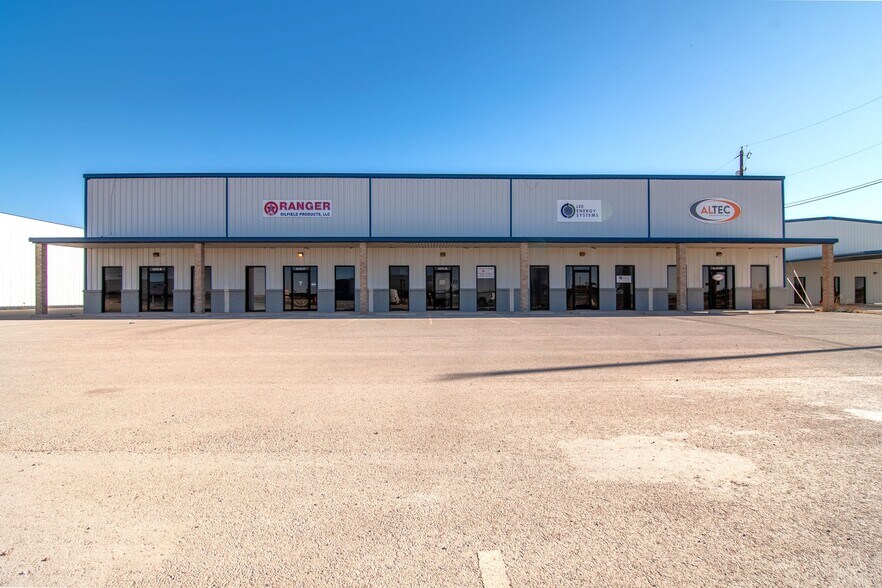 More Photos Of 8409 W Interstate 20, Midland Research And Development For Lease