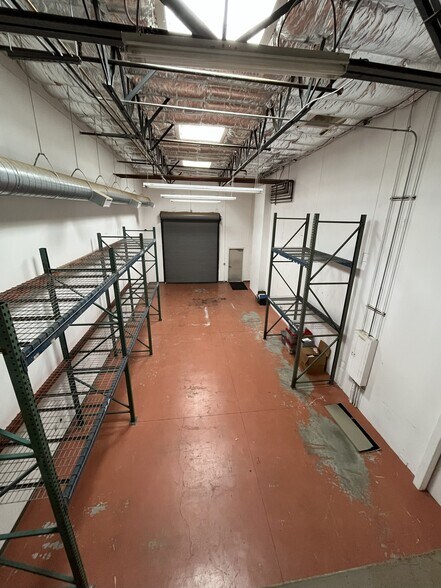 More Photos Of 4320 Redwood Hwy, San Rafael Warehouse For Sale