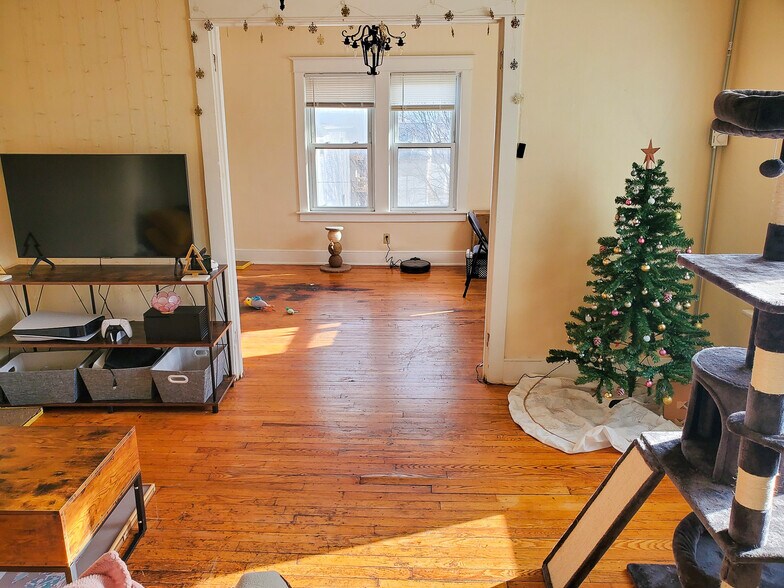 More Photos Of 327 Main St, Binghamton Apartments For Sale