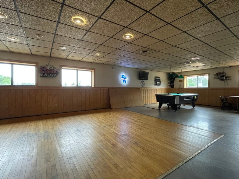 More Photos Of 8085 Highway 51, Minocqua Sports And Entertainment For Sale